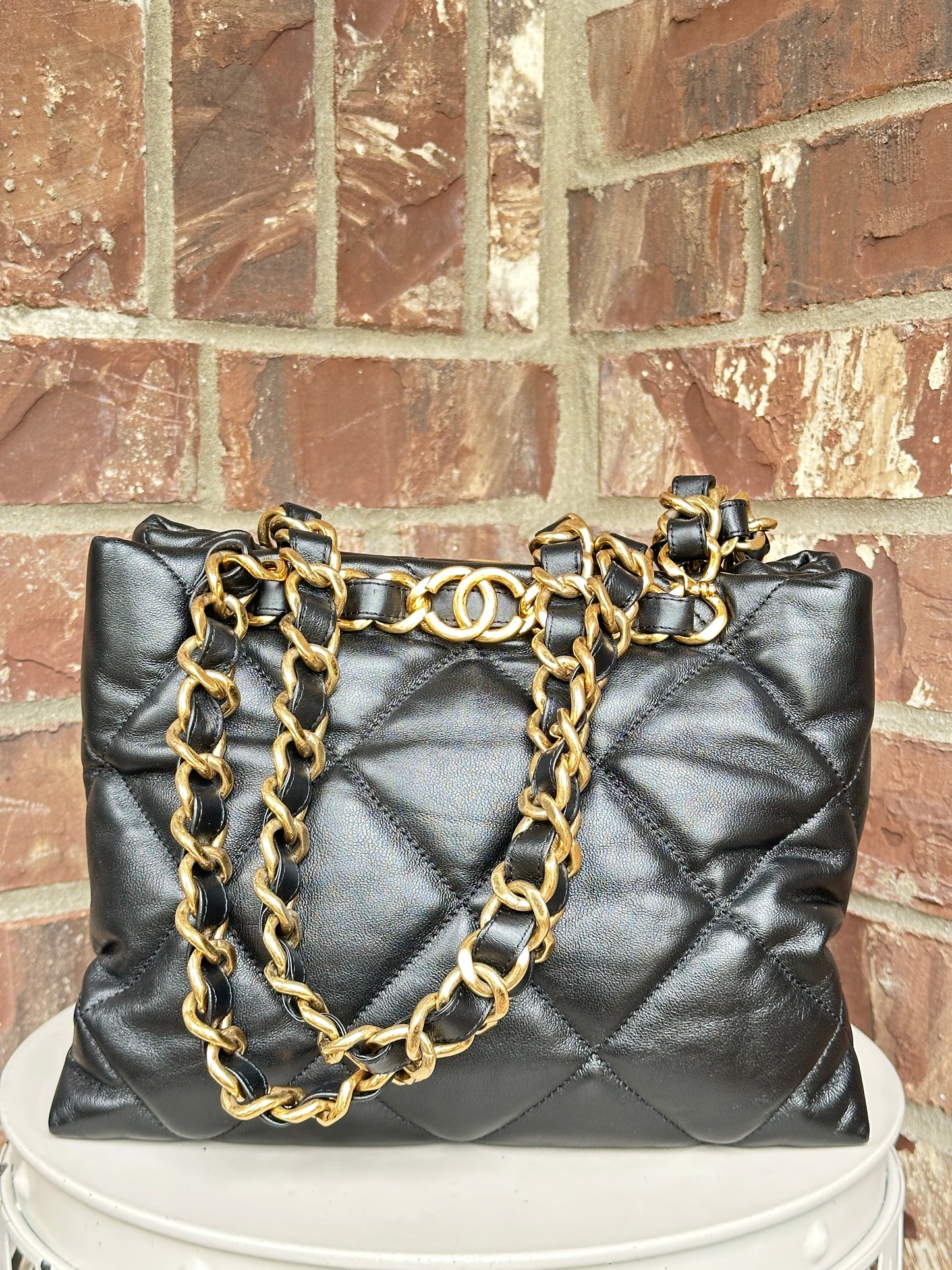 Chanel CC Bar Chain Handle Shopping Tote Lambskin Small Black 47816