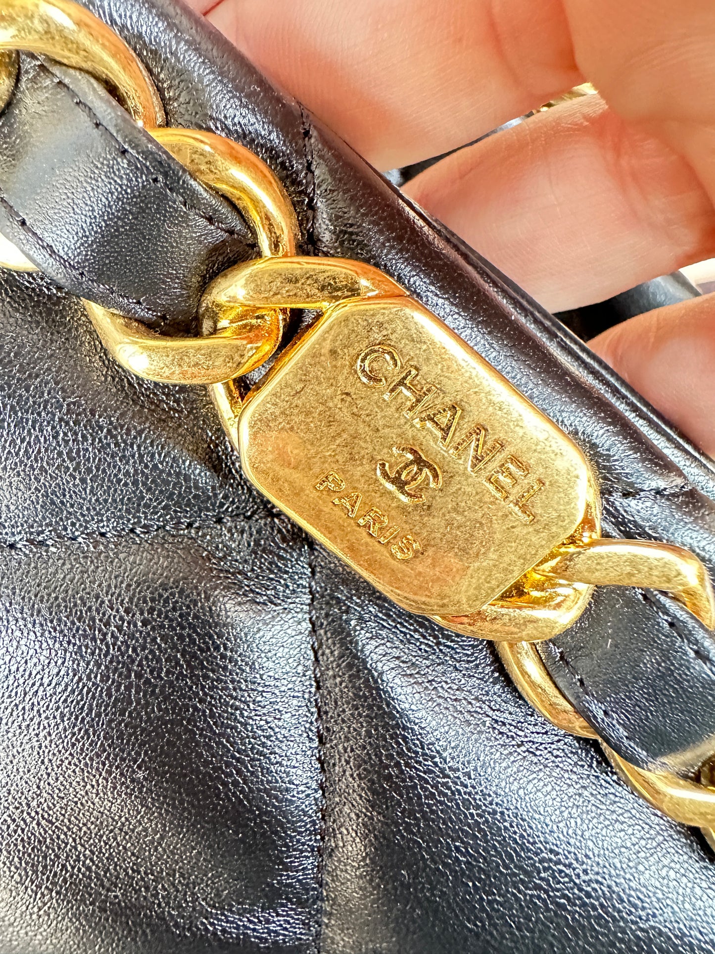 Chanel CC Bar Chain Handle Shopping Tote Lambskin Small Black 47816