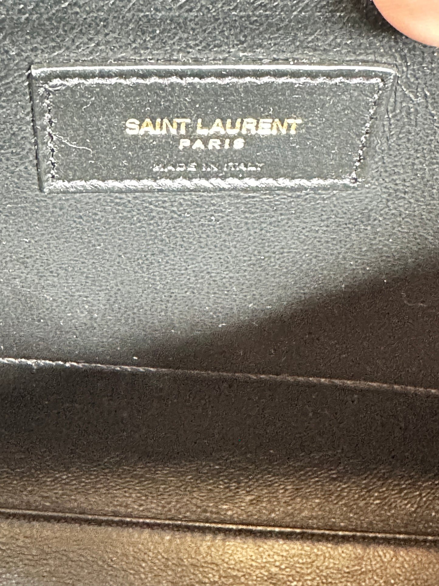 Saint Laurent Manhattan Shoulder Bag Leather Medium 81225