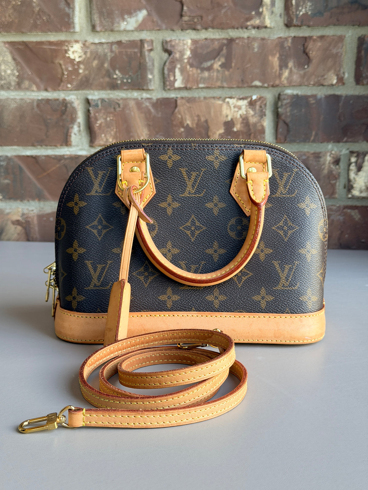 Louis Vuitton Alma Handbag Monogram Canvas BB 48735