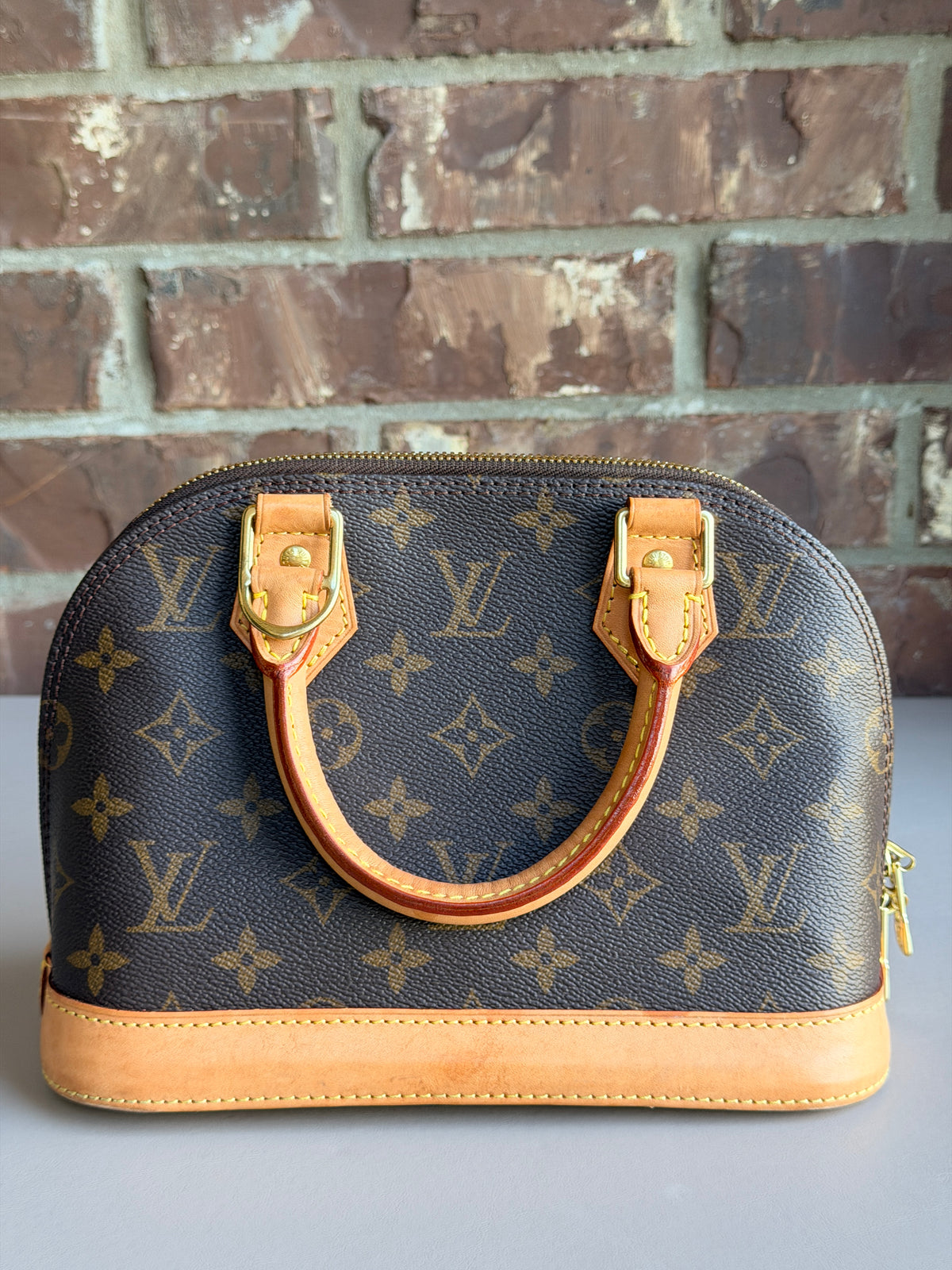 Louis Vuitton Alma Handbag Monogram Canvas BB 48735
