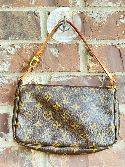 Louis Vuitton Pochette Accessoires Monogram 10125
