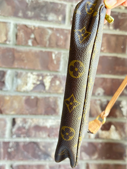 Louis Vuitton Pochette Accessoires Monogram 10209