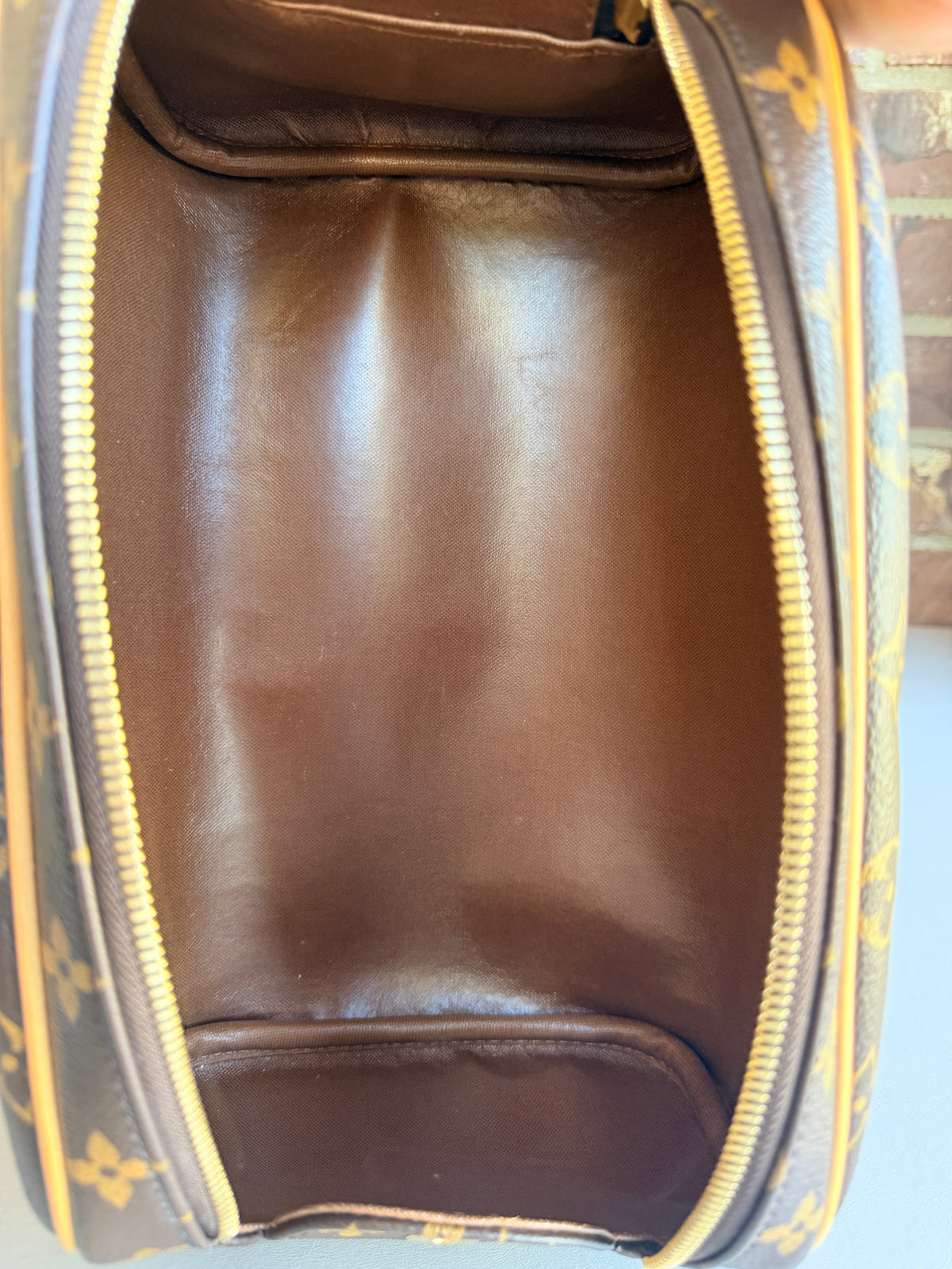 Louis Vuitton Toiletry Bag Monogram Canvas King Size	56842