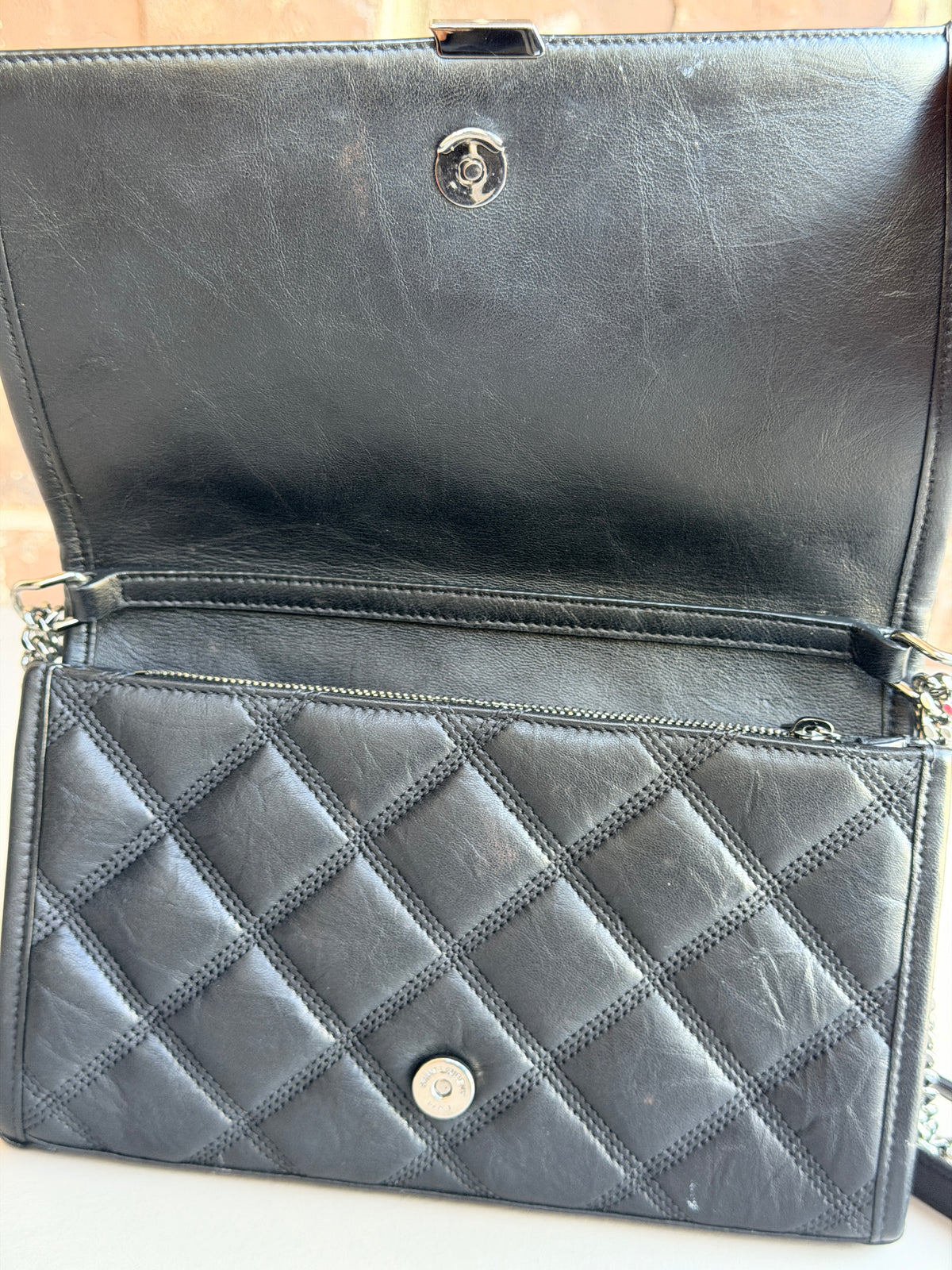 Saint Laurent Becky Chain Wallet Quilted Leather 34623