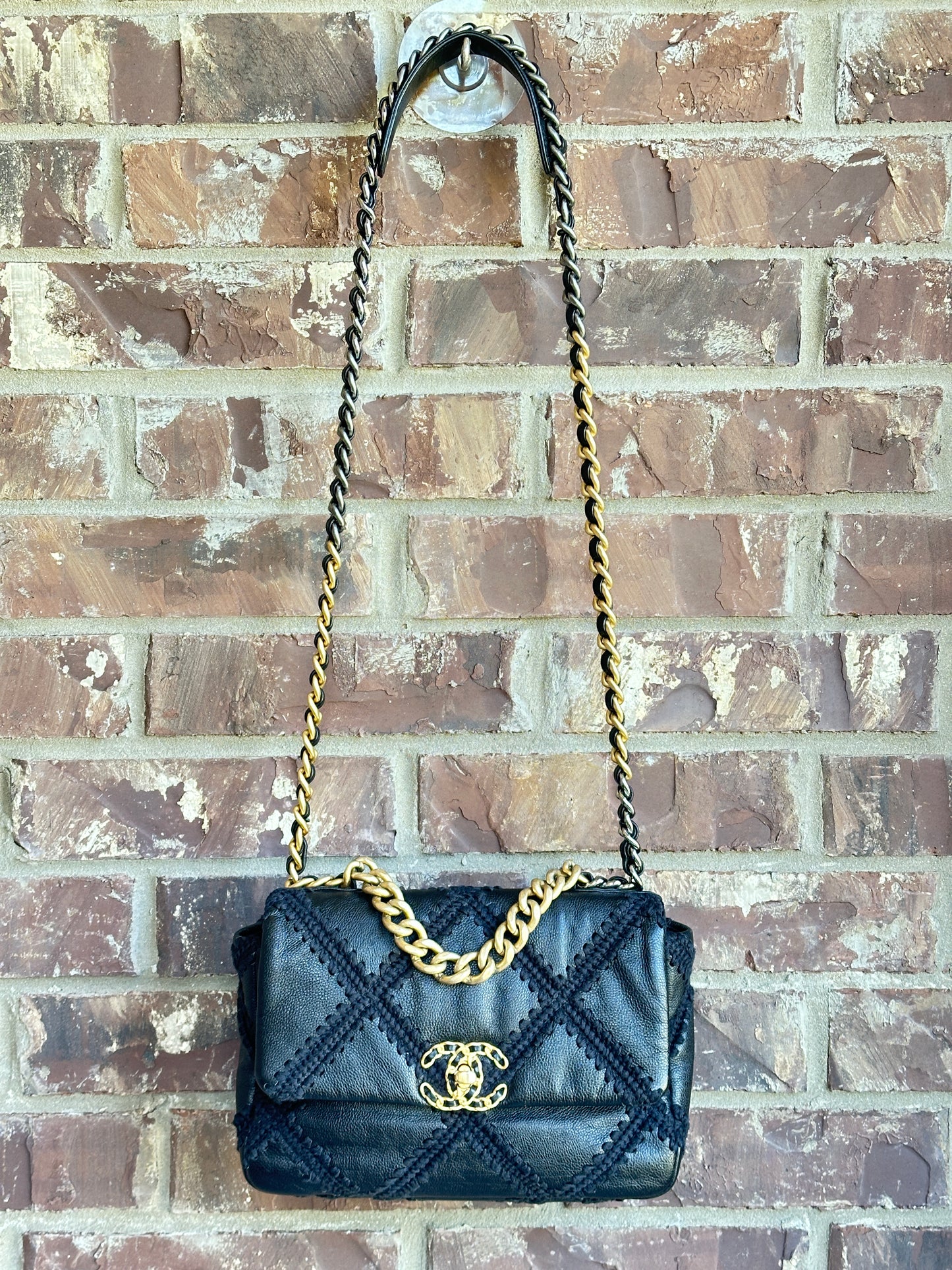Chanel 19 Flap Bag Crochet Quilted Calfskin Medium Black 81938