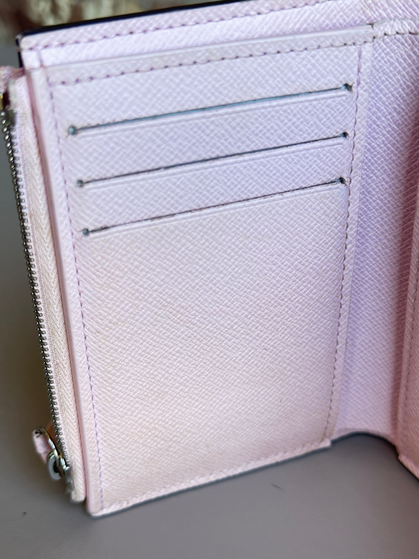 Louis Vuitton Victorine Escale Monogram Giant Limited Edition 82746