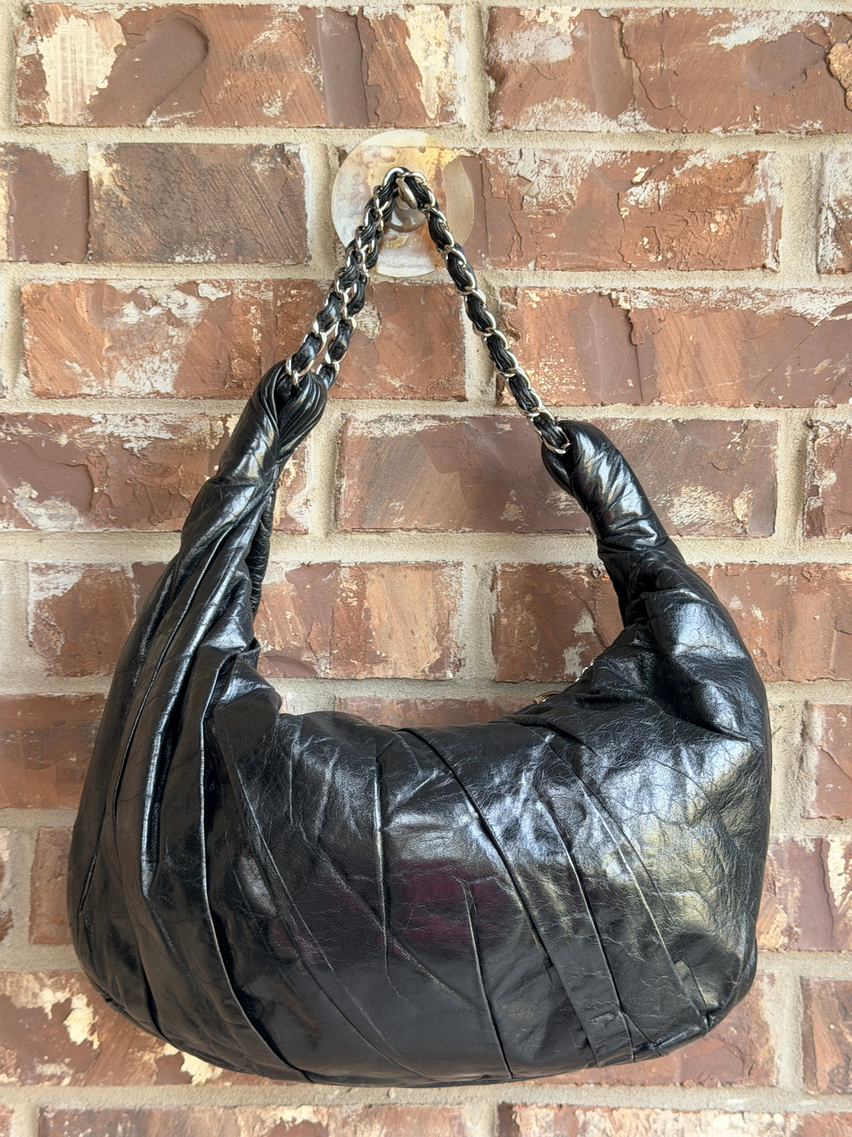 Chanel Twisted Hobo Glazed Calfskin Black 43726
