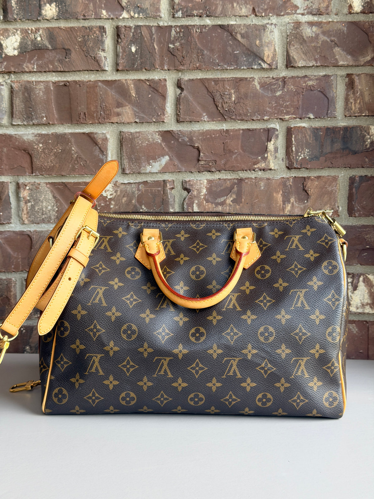 Louis Vuitton Speedy Bandouliere Bag Monogram Canvas 35 - 54632