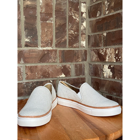 Aerosoles Newburgh White Snake Size 