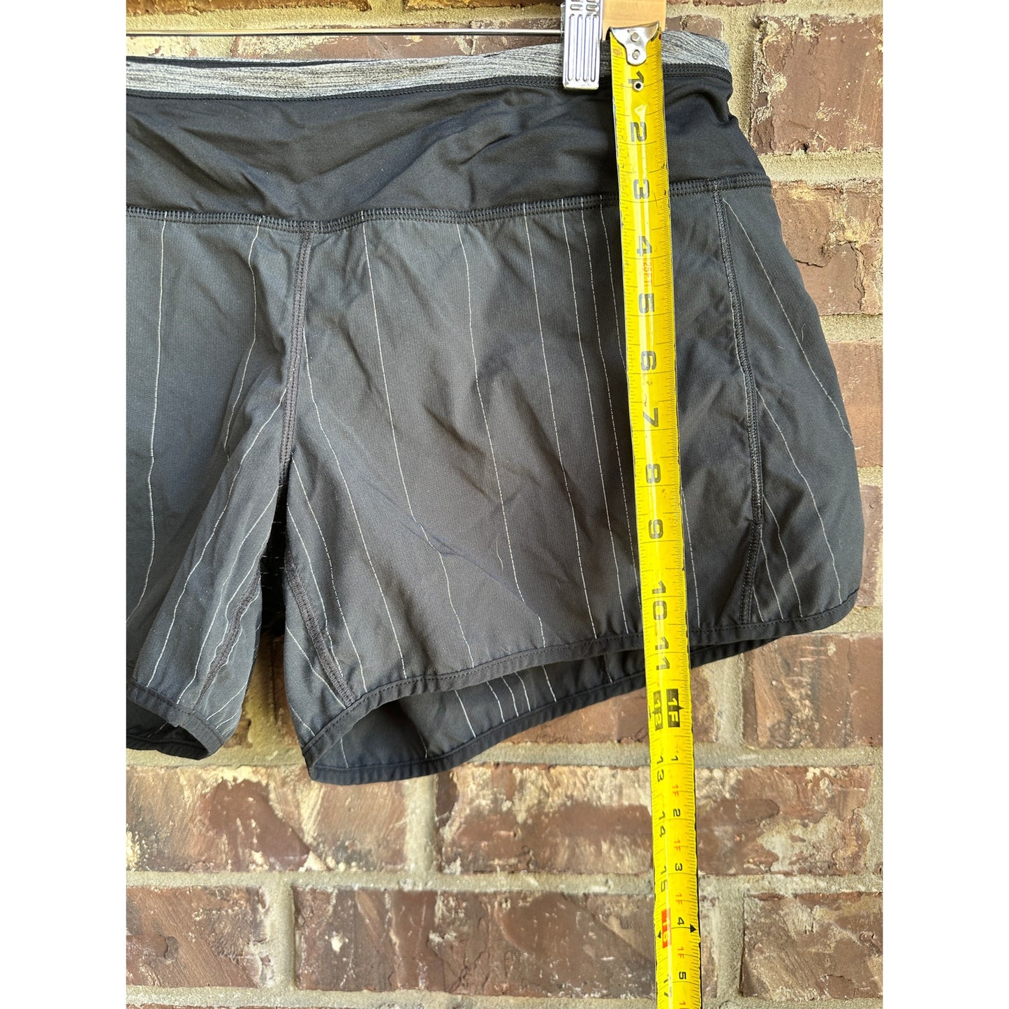 Lululemon Run Speed Short Size 10