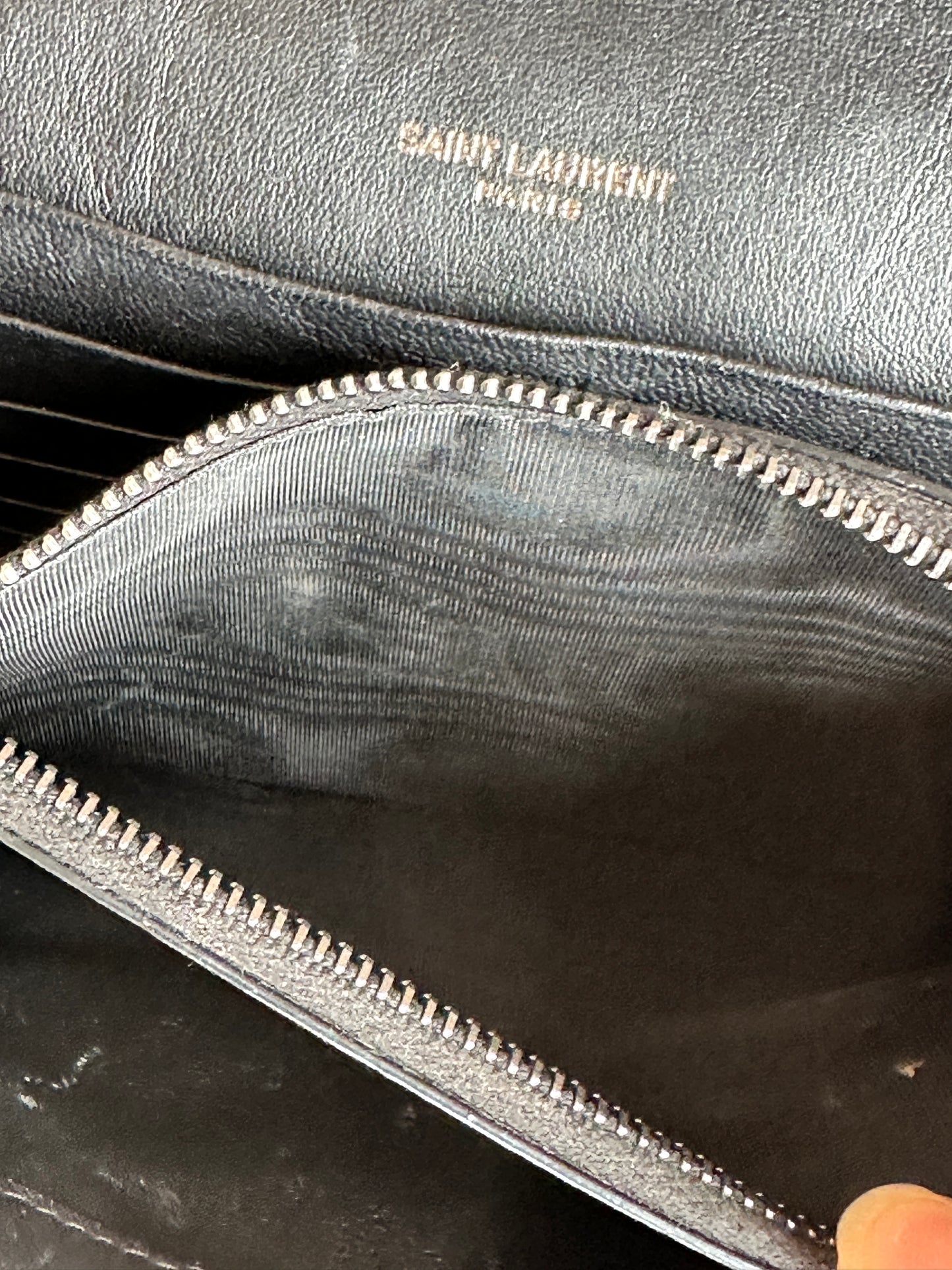 SAINT LAURENT 2021 Becky Wallet On Chain