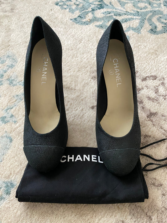 Chanel Interlocking CC Heels