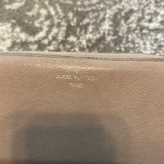 Louis Vuitton Comete Galle Zippy Wallet